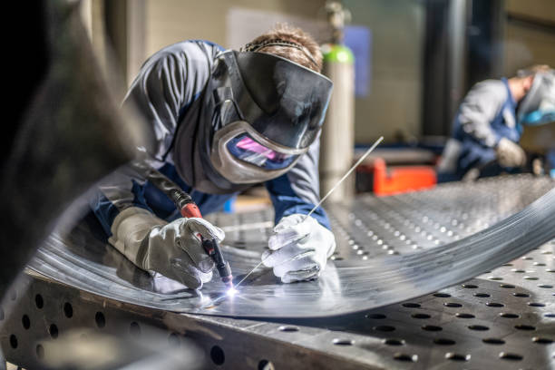  East Niles, CA Welder Pros
